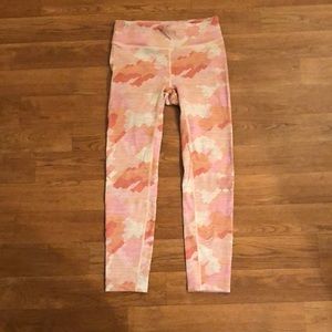 Outdoor voices leggings